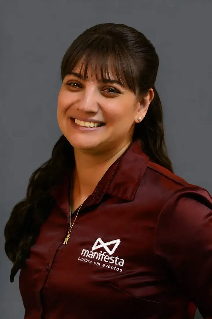 Aline Fernandes